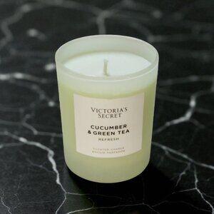 🆕Victoria’s Secret Cucumber & Green Tea Single Wick Candle